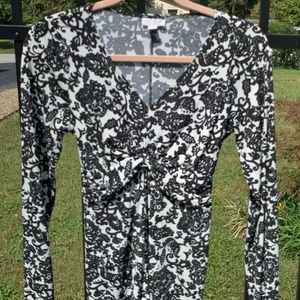 A Pea in the Pod Maternity Top  Small